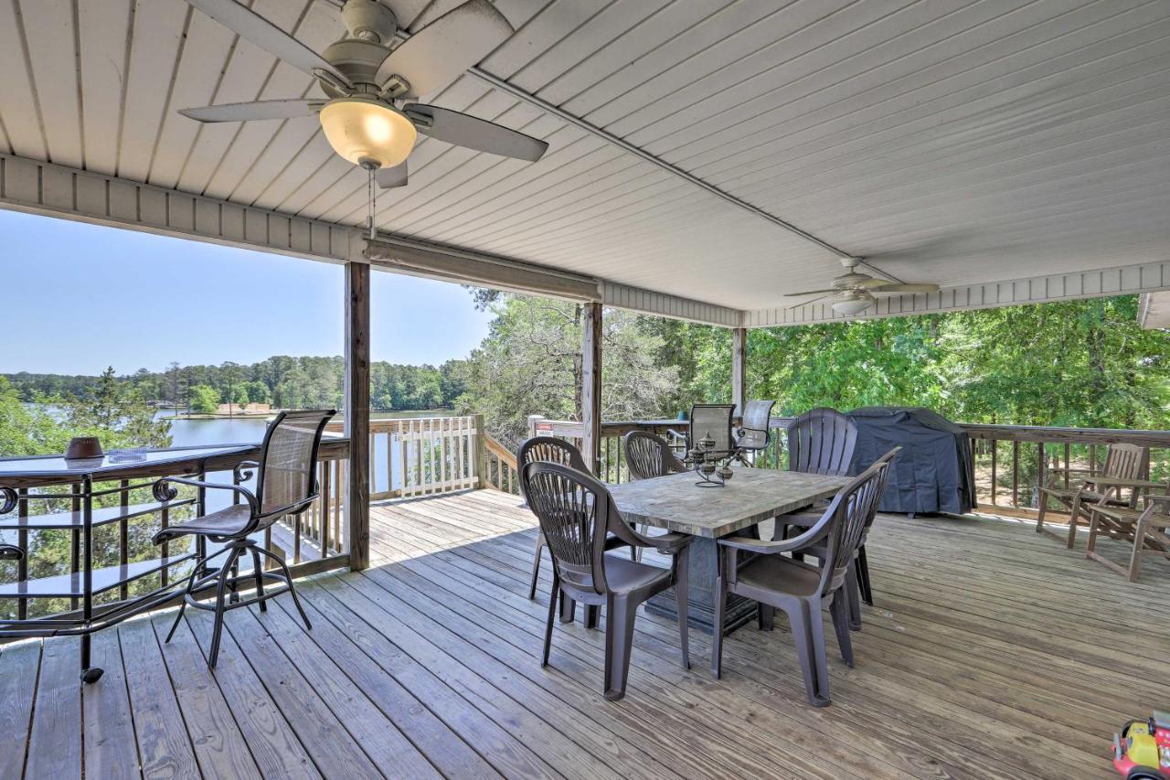House With Dock And Slide Situated On Lake Sinclair! Sparta Exterior photo